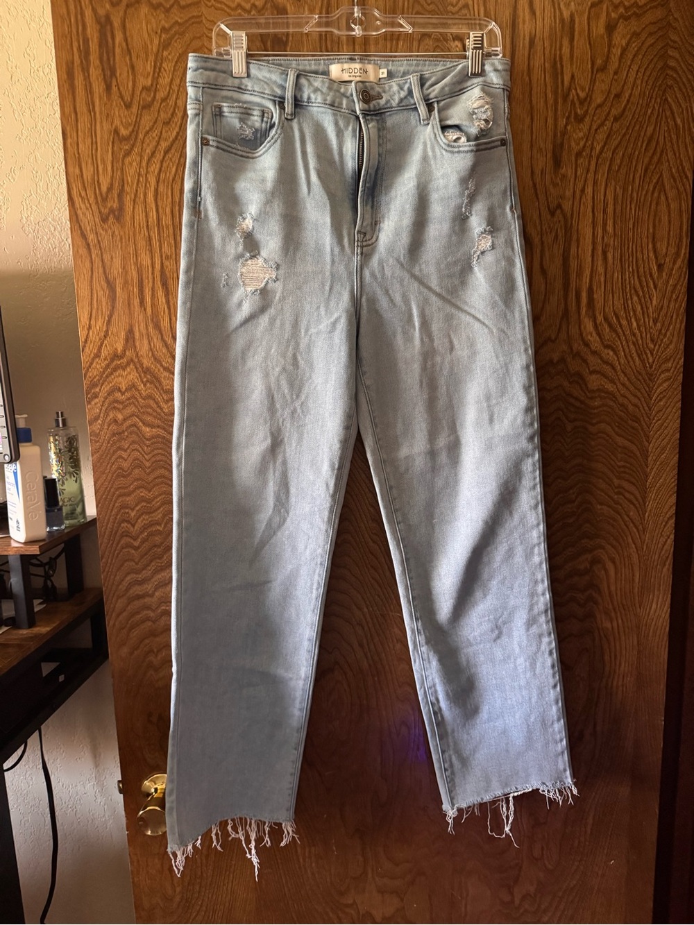 Hudson Jeans Light Blue Distressed Straight-Leg Women’s Jeans, stretchy